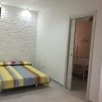 Residenza San Michele 펜션 트로페아