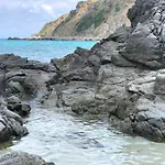 Residenza San Michele 트로페아