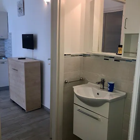 Residenza San Michele * טרופאה