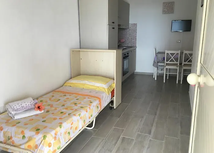 Residenza San Michele * טרופאה